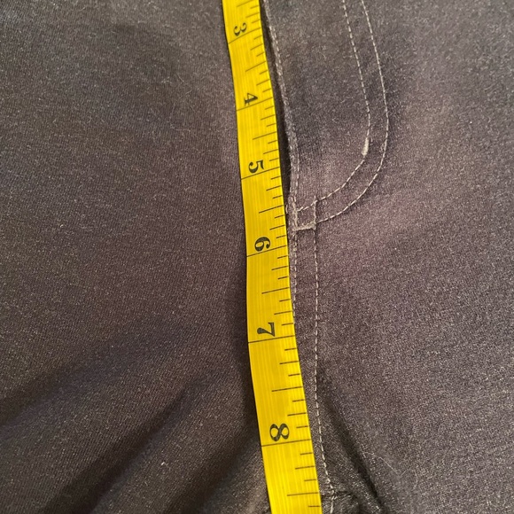 Kuhl Women’s Black Soft Stretchy Cargo Skinny Leg Pants Size 6 regular - Picture 15 of 15